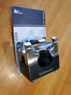 2510-h Blue Shark Shark- Stanchion Mount Fairlead 25mmx10mm For Continuous Furling Lines Or 2510-h Blue Shark Shark- Stanchion Mount Fairlead 25mmx10mm For Continuous Furling Lines Or