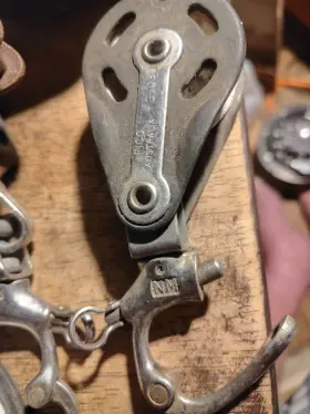 F35030 Fico 2 Inch Sheave Snapshackle