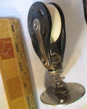 Fico Fig-981 Nicro Stand Up Swivel Block With 2 Inch Delrin Sheave Nf 981