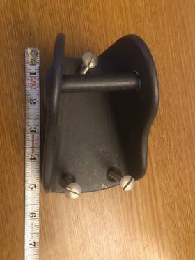 Forespar 300002 New Old Stock Deck Mount Spinnaker Pole Chock-aluminum With Hardware