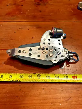 Harken 097653014874 Fiddle Hexaratchet Double Sheave With Cam Cleat Harken 097653014874 Fiddle Hexaratchet Double Sheave With Cam Cleat
