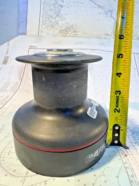32.2a Harken 32 2-speed Winch Non-self Tailing - Works Great 32.2a Harken 32 2-speed Winch Non-self Tailing - Works Great