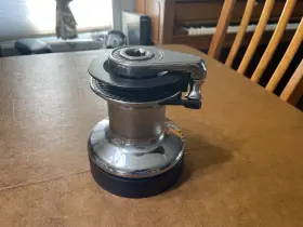 32.2stp Harken 32 2 Speed Self Tailing Winch