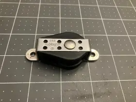 H092 Harken 29 Mm Bullet Cheek Block Used