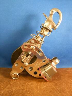 Harken Har-193 Rare Vtg Usa 2.25 Little Hexa-cat Base With Adjustable Cam Cleat Spring