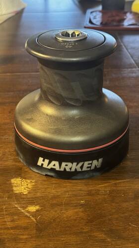 Harken W00040 Harkin 40 2 Speed Sailboat Winch. Just Serviced Smooth Ready To Go Great Deal