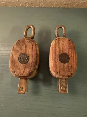 4321 Kw Antique Pair Of Sailboat Block Pullys With All 4 Bronze Medallions-very Good