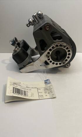 Lewmar 29901630 Triple Ratchet Block With Cam Becket 60mm