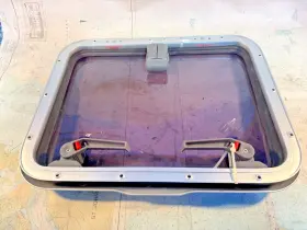 39650050 Lewmar Ocean Hatch Size 50 Flat Base