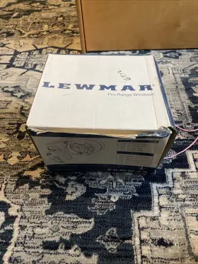 69600728 Lewmar Pro-range Windlass