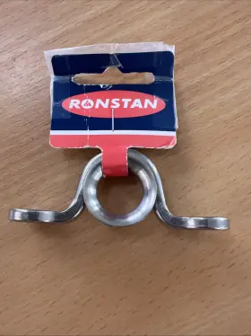 Rf1056 Ronstan Ferrule Eye Saddle Holes Dia 8 Mm 15/16 Inch Centres 60mm 2 3/8