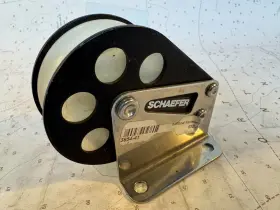704-60 Schaefer 7 Series Halyard Lift Turning Block / Delrin