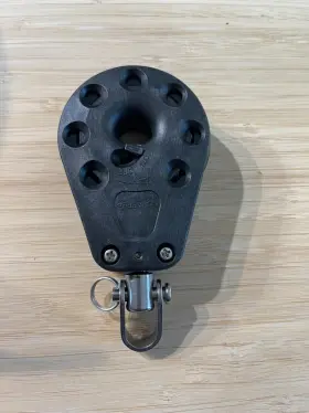 M66-08 Schaefer Marine Single Ratchet Block