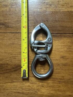 Wichard 2778w Snap Shackle Quick Release Bail With Large Swivel Eye