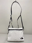 The North Face Shoulder Bag Wht Plain 2408 2444325 Used. Price: $144.94.