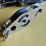 Seasure Single Block W/becket - New Unused Rigging Chandlery Sailing Boat Marine. Price: $7.92.