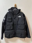 Supreme X The North Face Cargo Jacket Limited Edition Model Collaboration 2602TK Used. Price: $928.00.