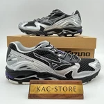 Mizuno D1GA2506 01 Wave Rider 10 Millennium Pack Black Silver Men's MOT03 New. Price: $150.00.