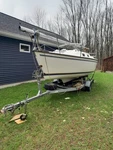 Precision P21 Sailboat Used. Price: $13000.00.